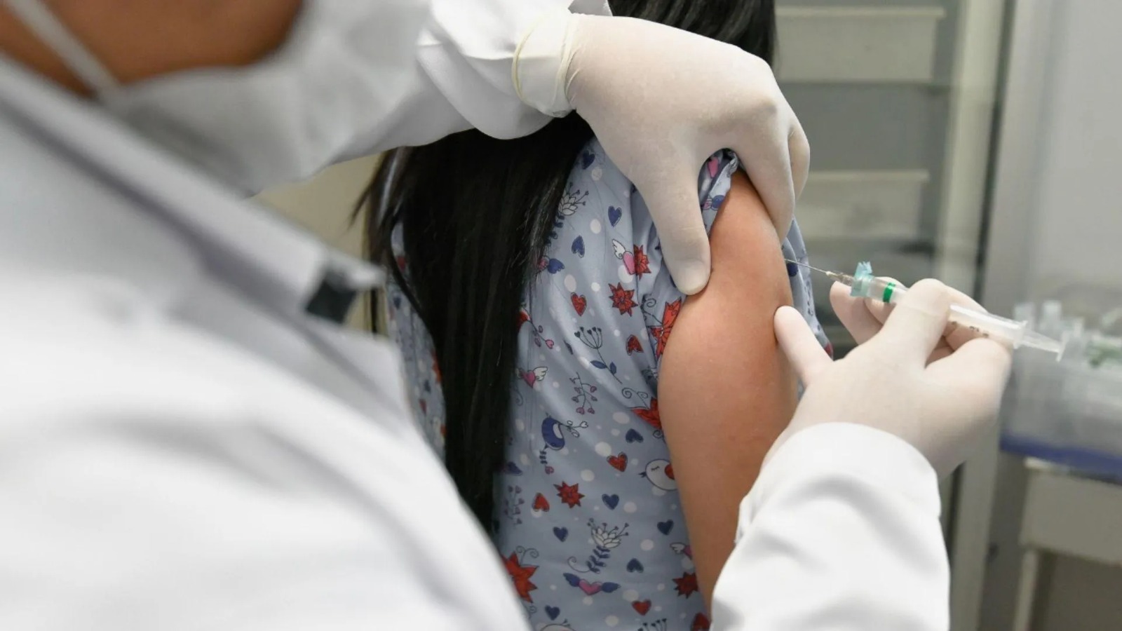 Fiocruz cria a primeira vacina do mundo contra barriga d'água e aguarda aprovação da OMS