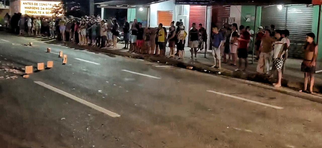 Homem é arremessado e morre em acidente ao tentar atravessar na AM-070