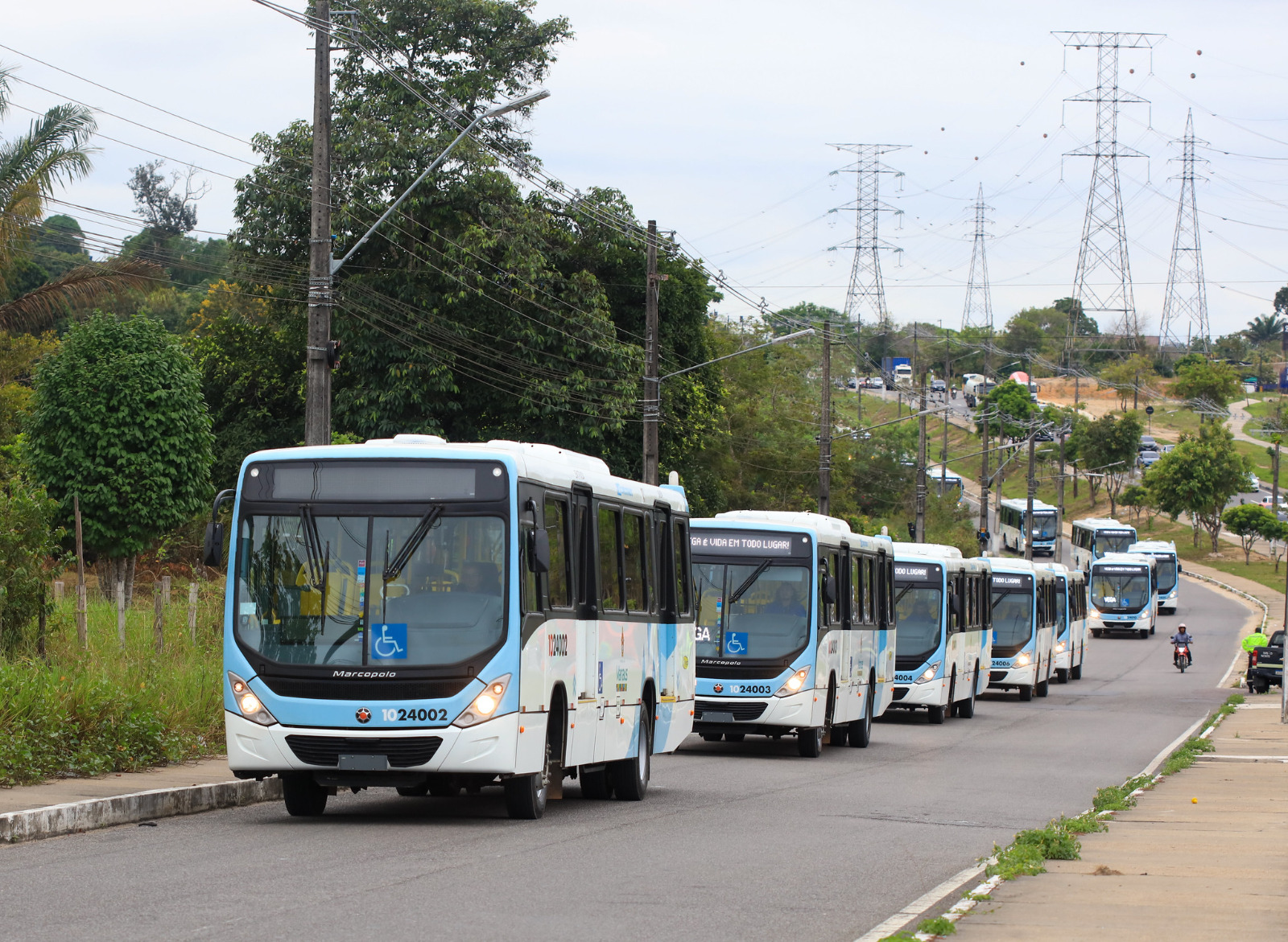 Nova frota é entregue e Manaus tem quase 300 ônibus renovados