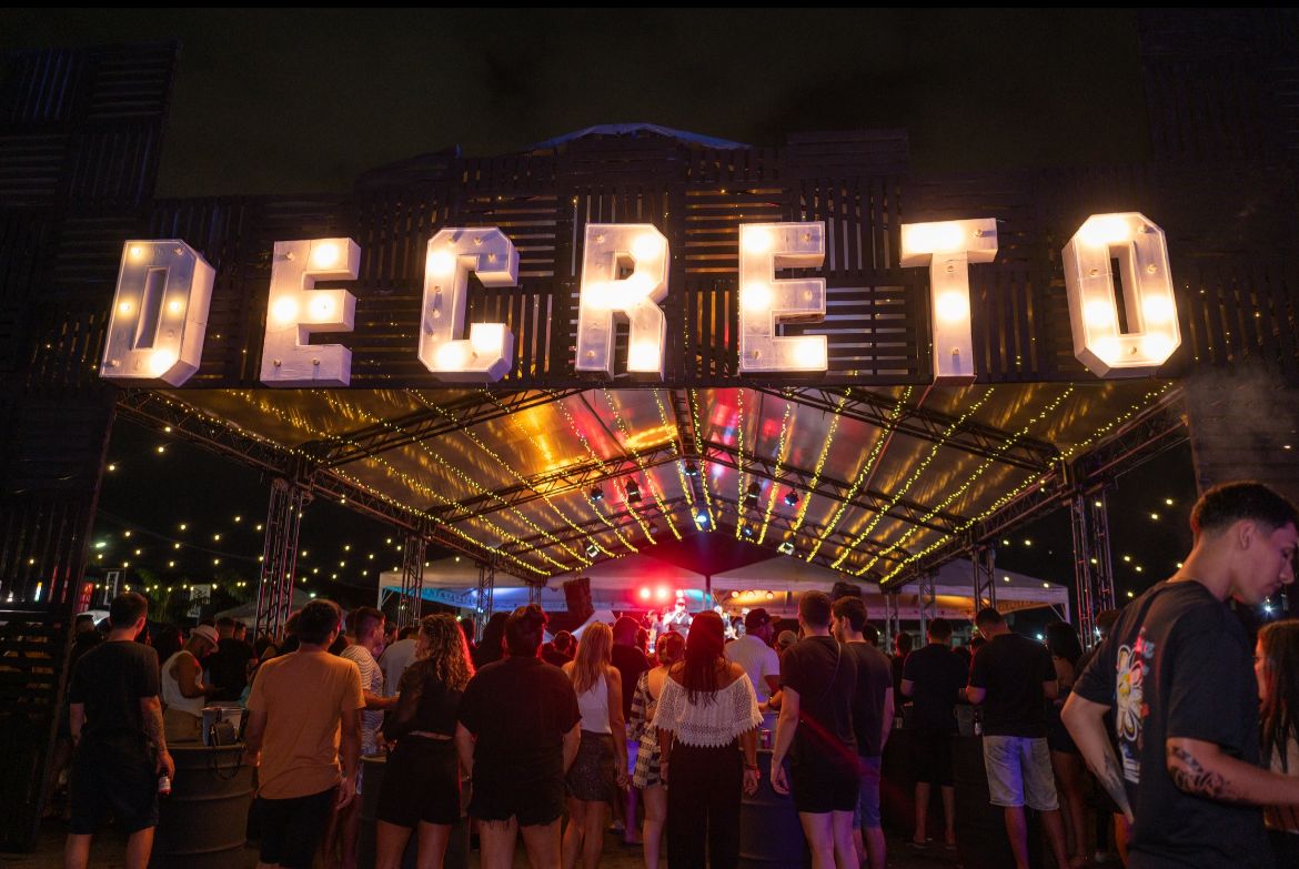Grupo Cacildes, 40 graus e NTDS comandam ‘Pagode do Decreto’ neste domingo