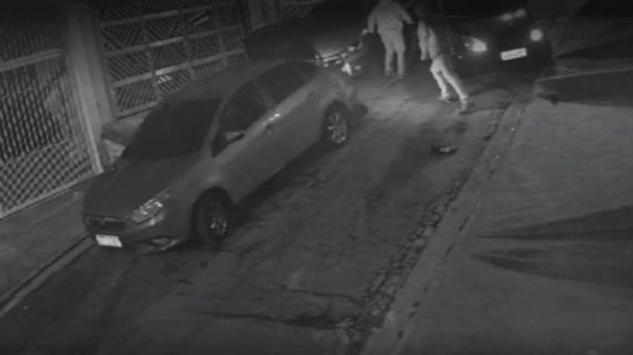 Motorista de aplicativo é morto a tiros na porta de casa 