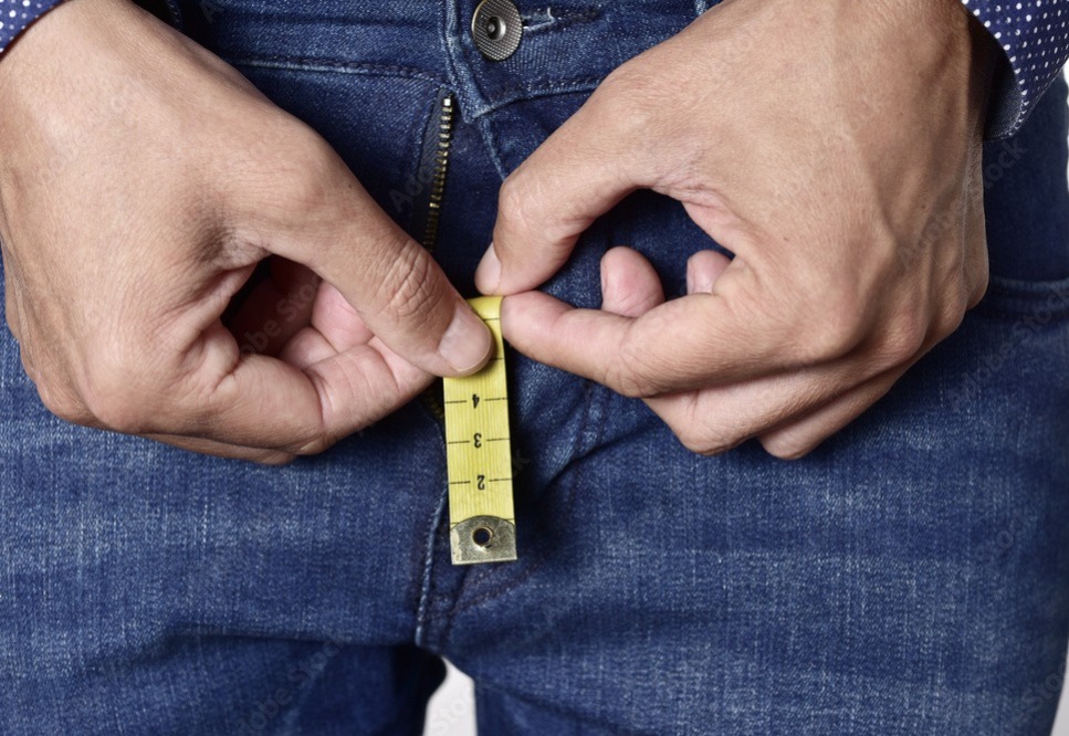 Homem morre após aplicar óleo de silicone para aumentar pênis