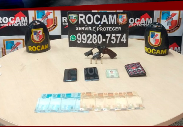 Armado, homem é preso após denúncias em Manaus