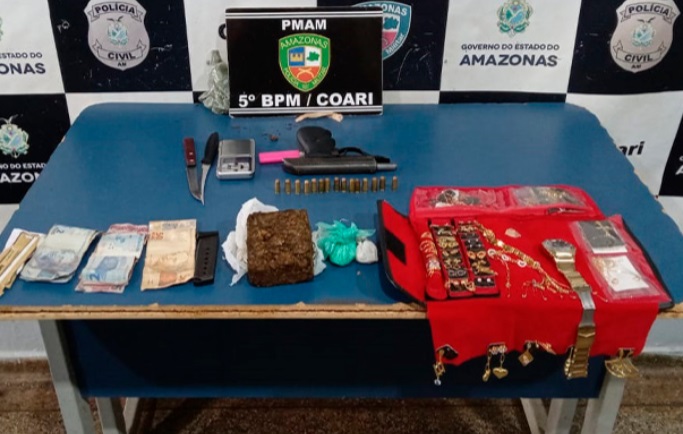 Traficante é preso com arma e joias após denúncia no Amazonas
