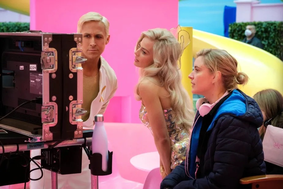 'Barbie' se torna o primeiro filme dirigido por mulher a arrecadar US$ 1 bilhão
