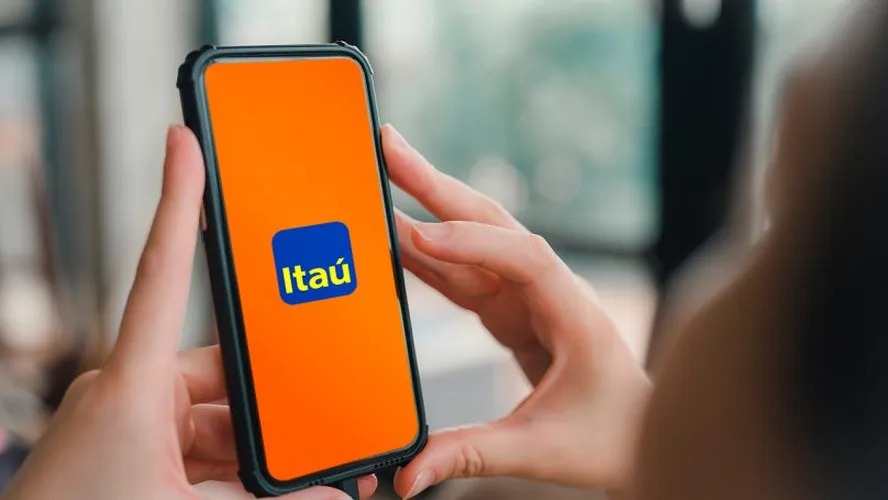 Apps do Itaú apresentam instabilidade nesta segunda