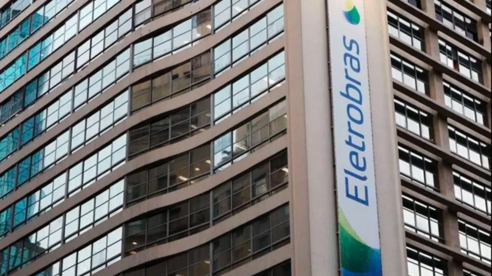 Senacon notifica Eletrobras sobre apagão que afetou 25 estados