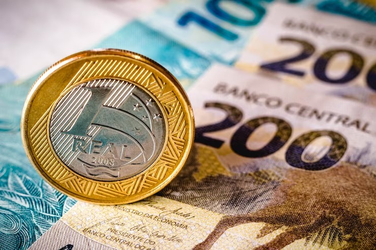 Reajuste dos combustíveis faz inflação aumentar no Brasil, afirma Banco Central