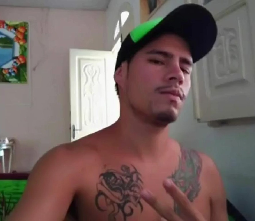 Homem morre após ser atacado a terçadadas por grupo no Amazonas