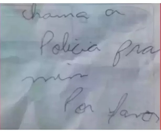 Mulher pede socorro em supermercado e marido é preso