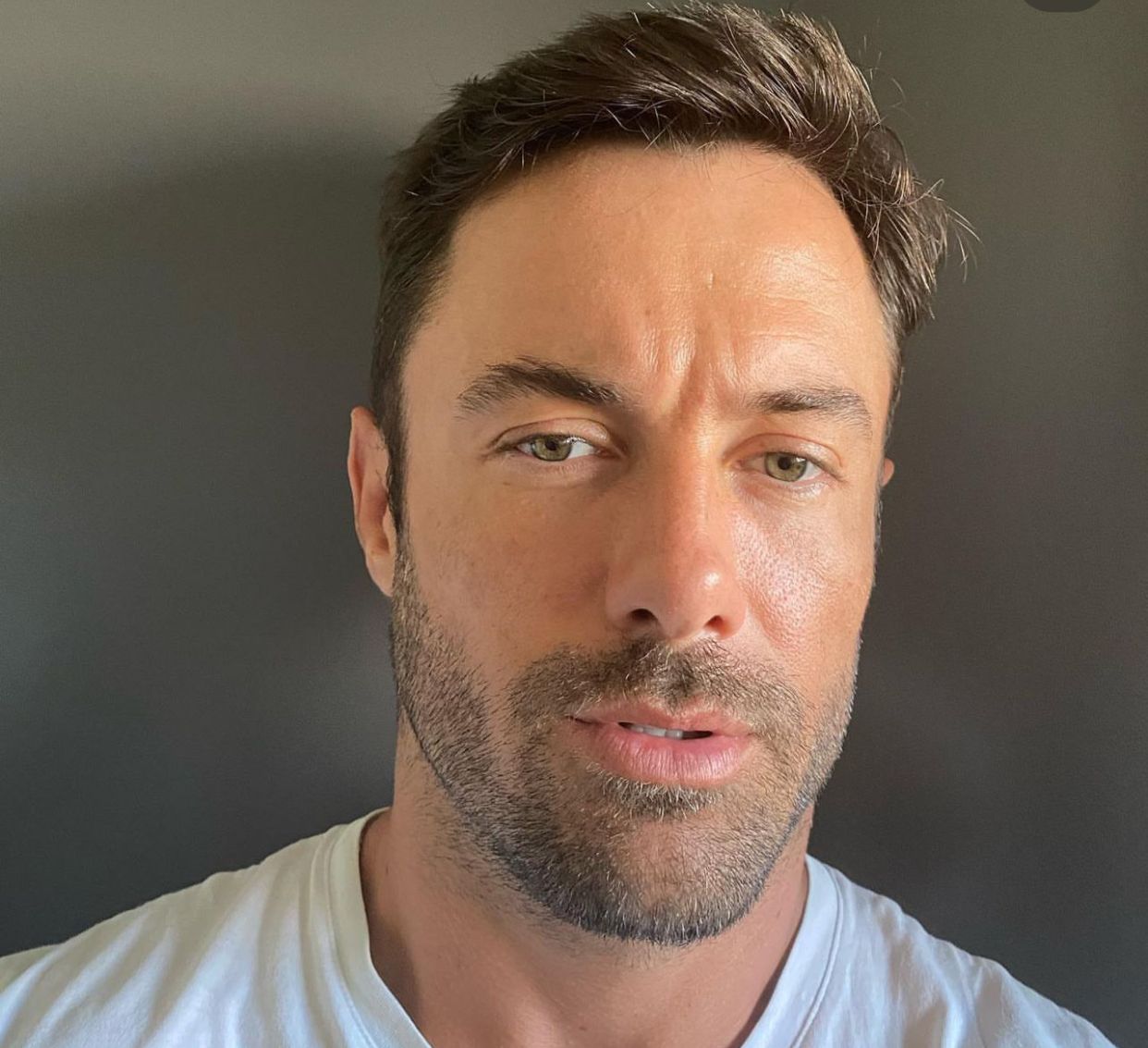 Kayky Brito segue sedado e tem melhora 'satisfatória' a tratamento, diz boletim médico