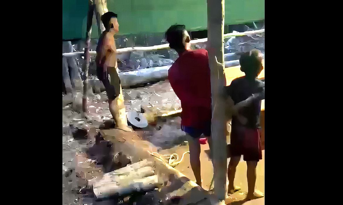 Garimpeiros que teriam amarrado crianças yanomami são denunciados