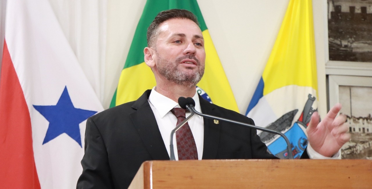 Vereador é encontrado morto com tiro na cabeça; namorada é investigada