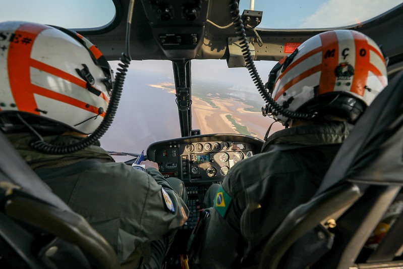 Aeronaves de outros estados vão auxiliar combate a queimadas no Amazonas