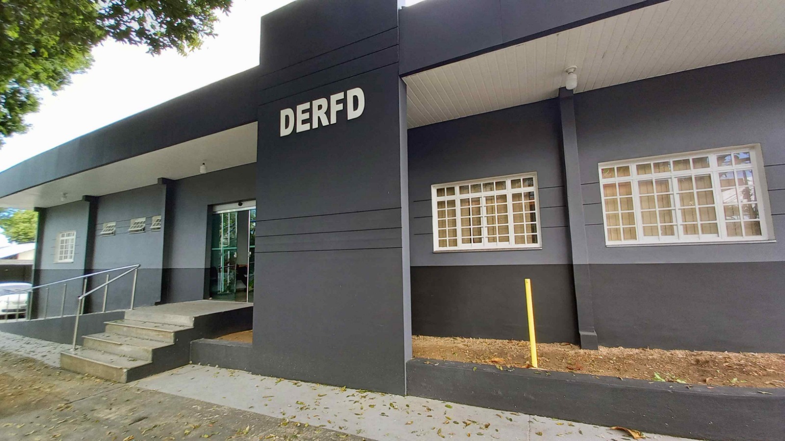 Em Manaus, homem é preso por se passar por militar para aplicar golpes em mulheres