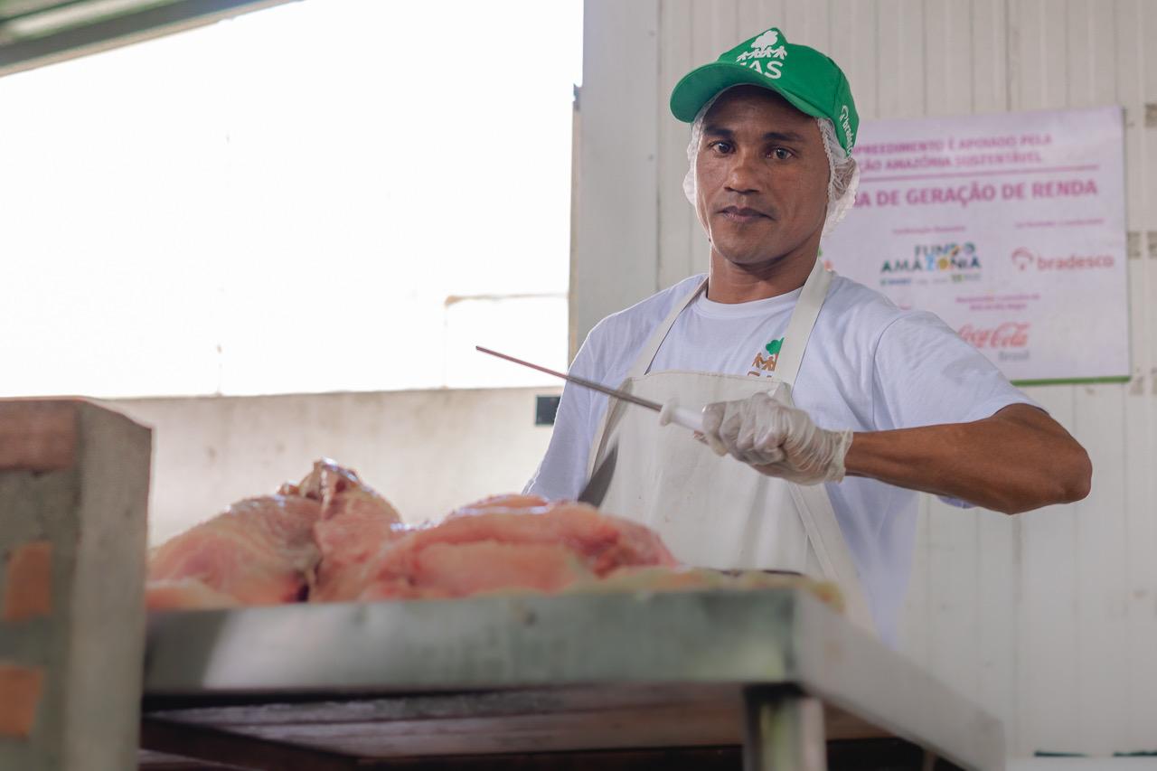 Feira do Pirarucu segue com vendas nesta terça-feira em Manaus 