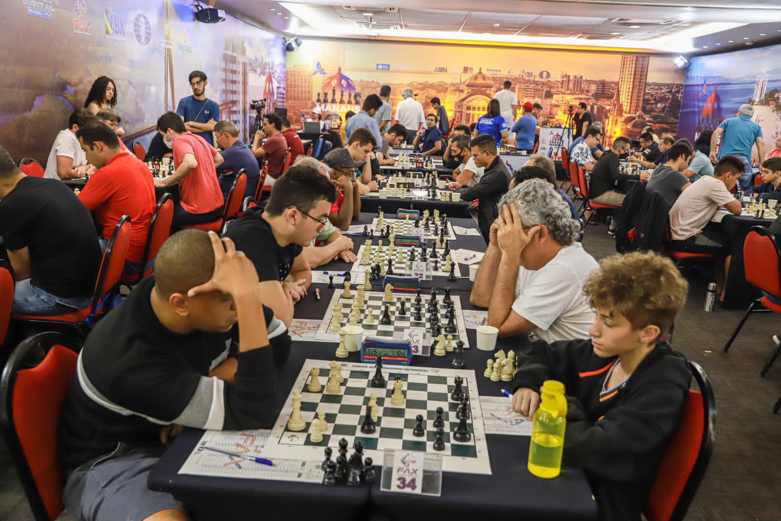 Torneio de xadrex 'Manaus Chess Open' garante prêmio de R$ 7 mil ao 1º lugar