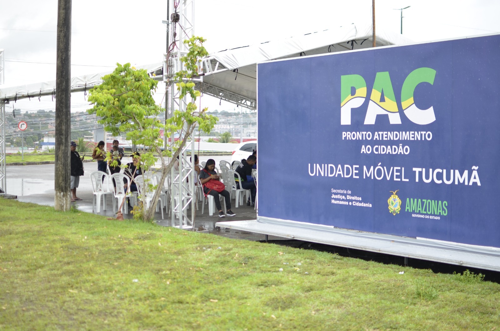 Unidade Móvel do PAC passa a atender em Centro de Convivência em Manaus