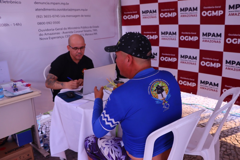 MP oferece atendimento à população no Centro de Manaus nesta sexta
