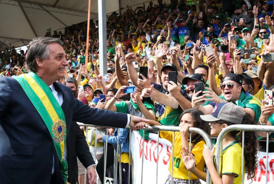 O que Bolsonaro fez no 7 de setembro de 2022 que pode levá-lo a nova condenação hoje no TSE