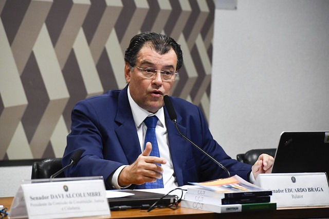 Temos os votos para aprovar a Reforma Tributária, afirma relator Eduardo Braga
