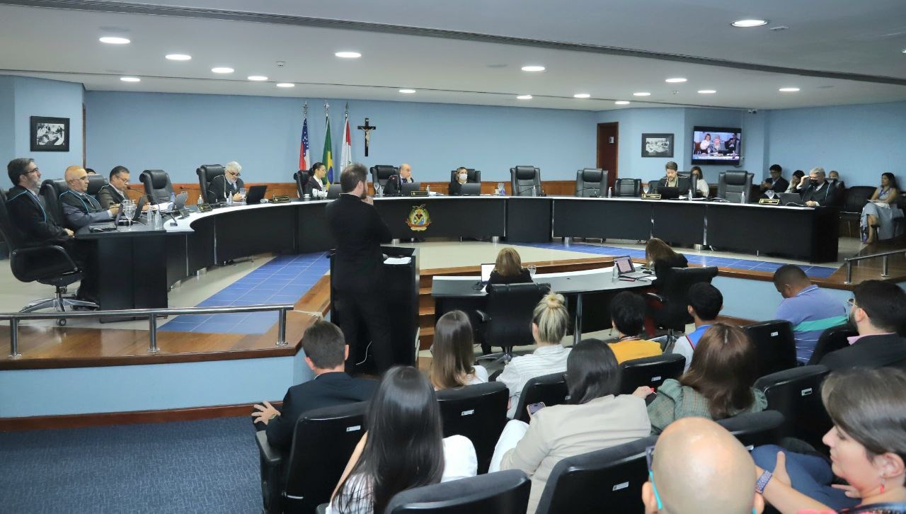 TCE-AM tem 89 processos para julgamento na sessão de hoje  