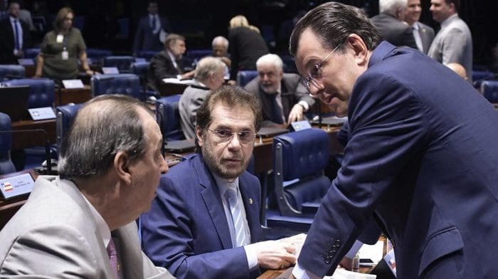 Confira votos dos senadores do Amazonas na aprovação da Reforma Tributária