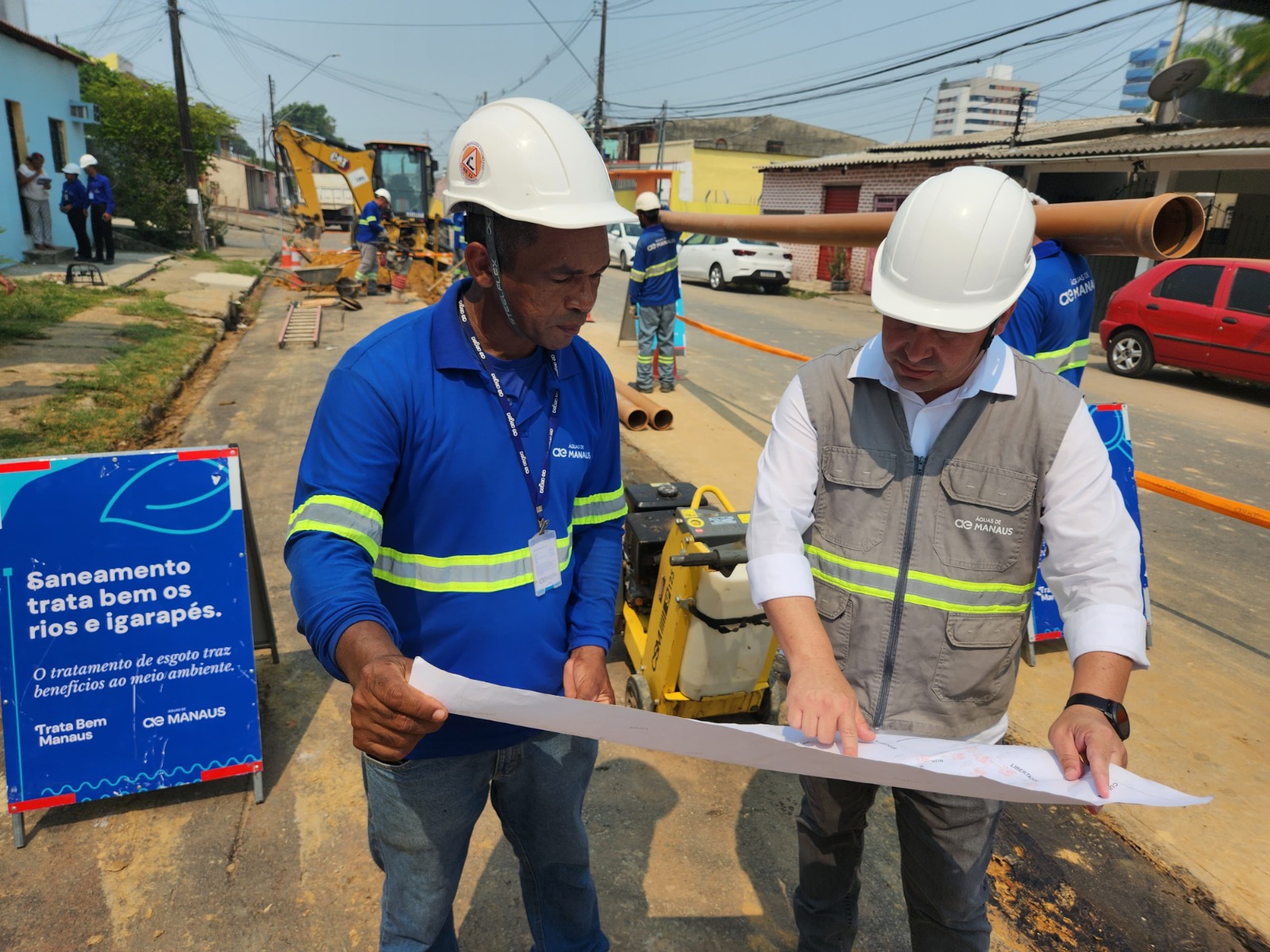 Obra de implantação de esgoto interdita avenidas em Manaus; confira 