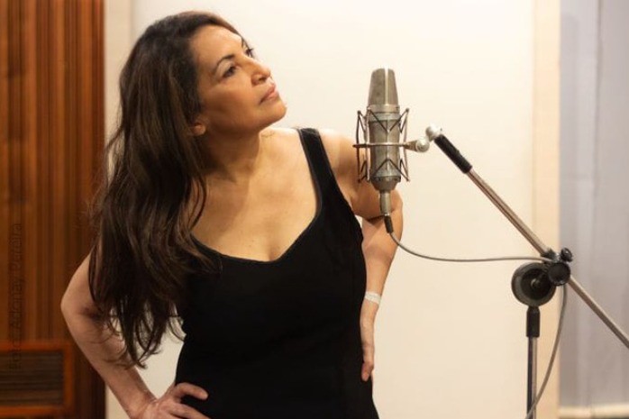 Eliana Printes realiza show no Teatro Amazonas nesta quinta