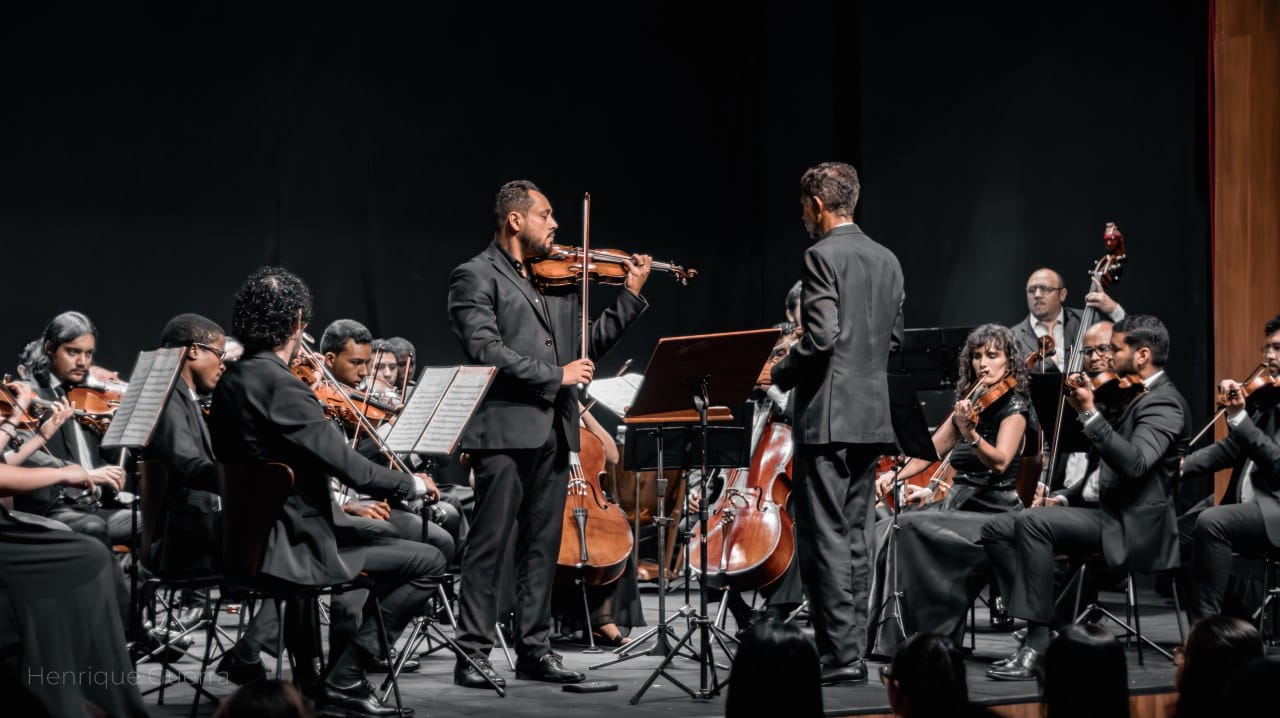 EETI Áurea Braga recebe palestra musical da “Série Rio Negro” em Manaus