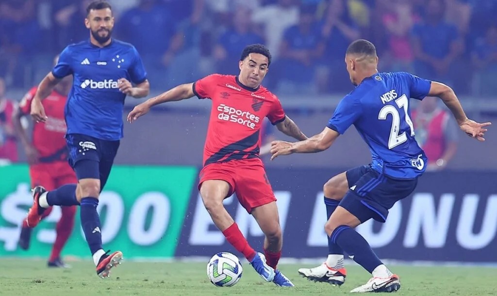 Athletico-PR empata com o Cruzeiro e perde chance na Libertadores 2024