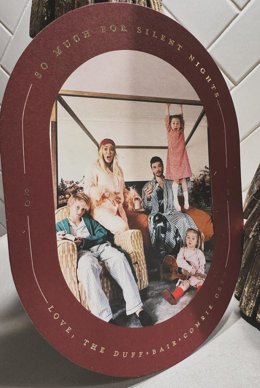 Hilary Duff anuncia que está grávida do quarto filho