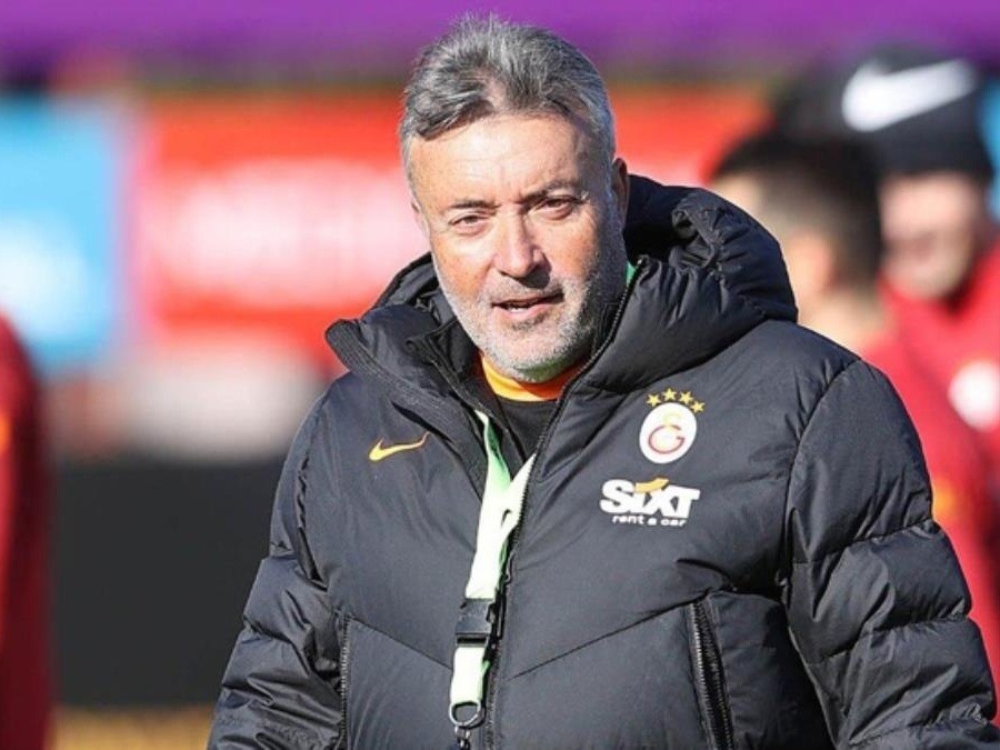 Ex-técnico do Flamengo pode voltar ao Brasil para assumir o Athletico-PR