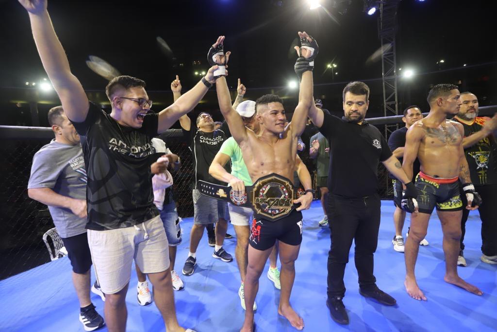 Competição de lutas Mr. Cage acontece neste sábado na Ponta Negra