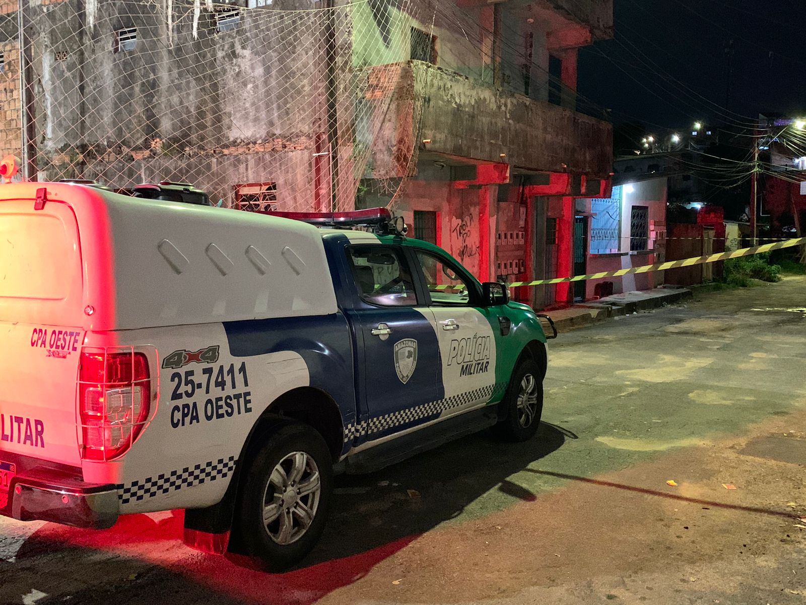 Tiroteio entre facções termina com homem morto em área vermelha de Manaus