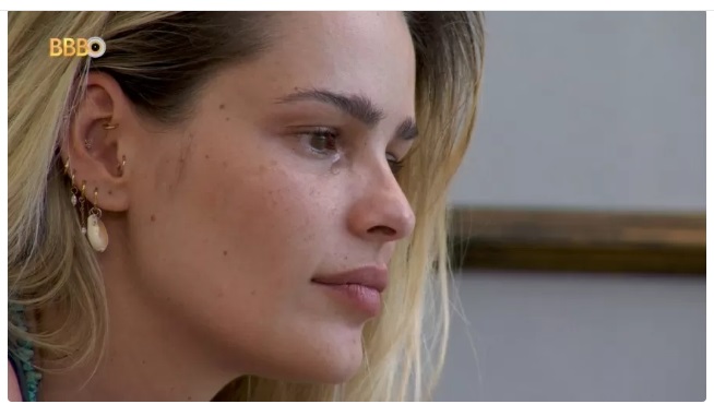 Yasmin lidera ranking de quem mais recebeu cobras no Queridômetro