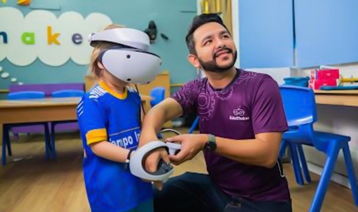 Colônia de férias em Manaus tem programação com tecnologia e robótica