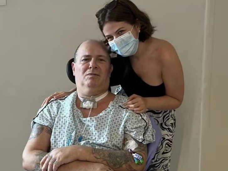 Mingau, do Ultraje a Rigor, recebe alta após 4 meses internado