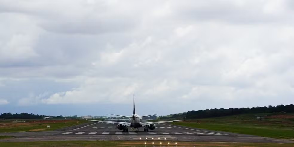 Pista do Aeroporto de Manaus volta a operar 24 horas