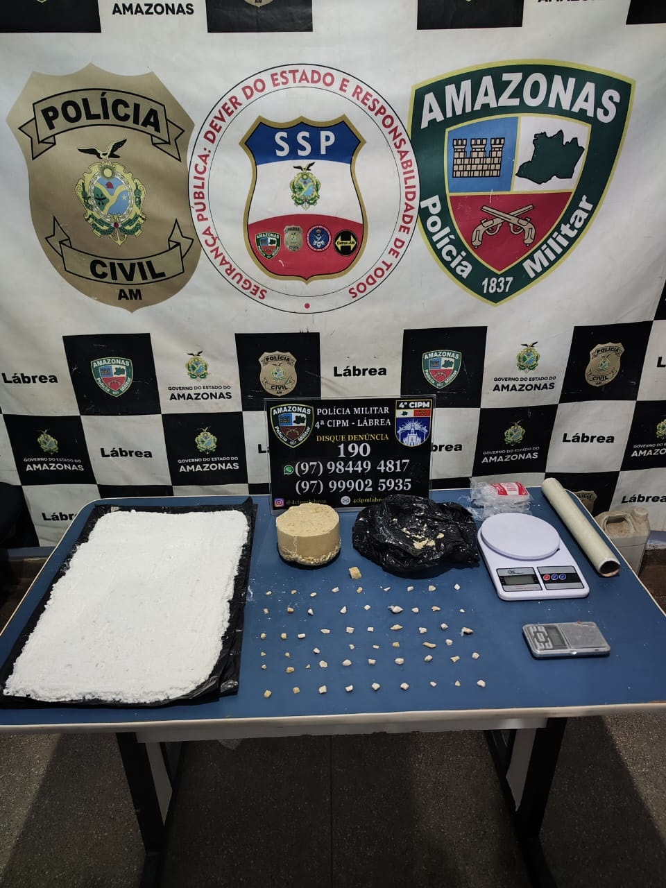 Traficante é preso com R$56 mil em cocaína e oxi no Amazonas