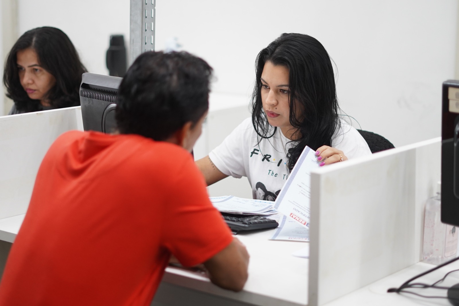 Soldador e mais: Veja as 75 vagas do Sine Amazonas para esta quarta