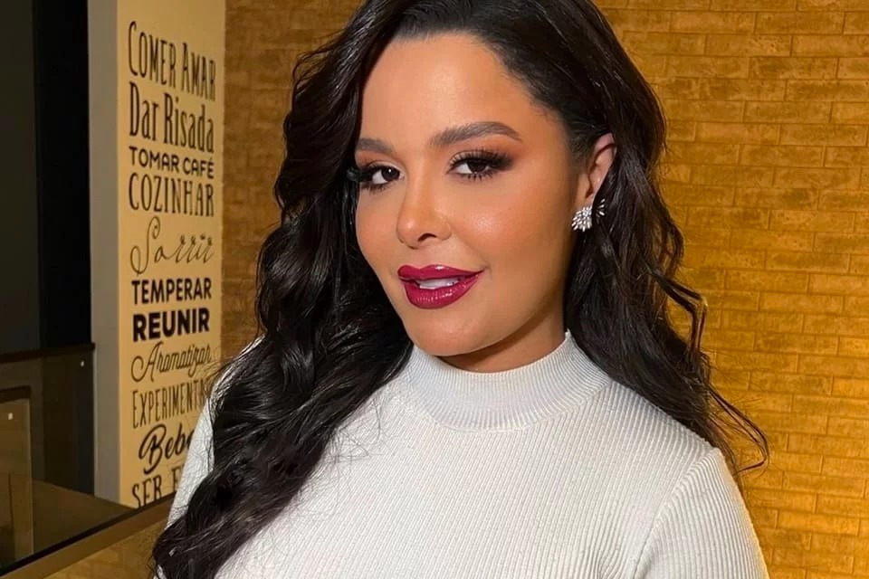 Maraisa sofre acidente em resort e é levada às pressas ao hospital 