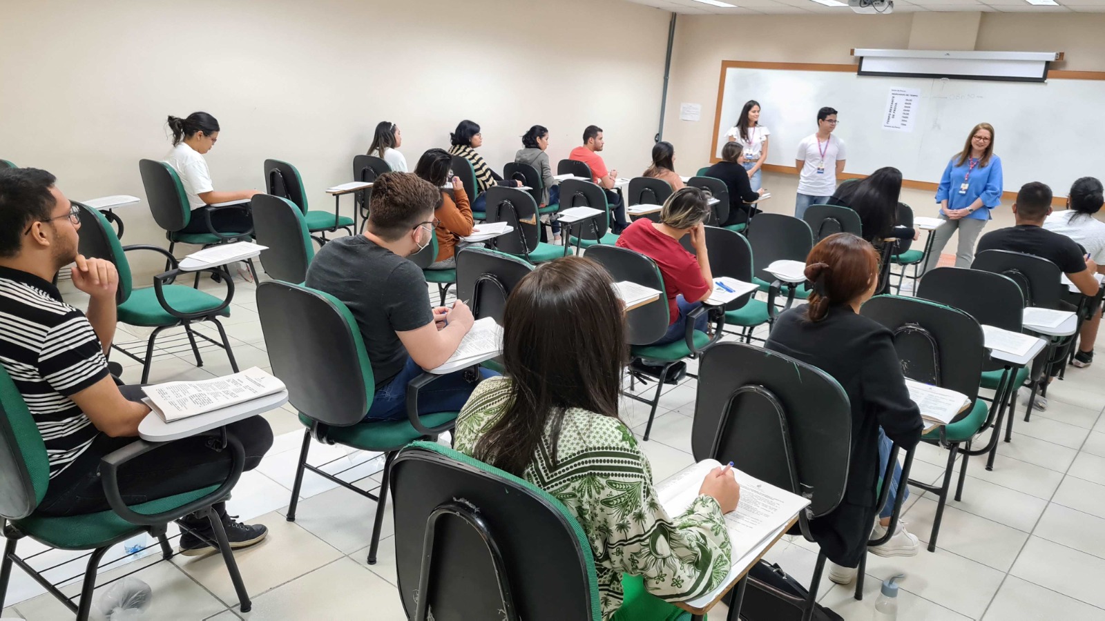 PGE-AM divulga resultado preliminar da prova subjetiva para residentes