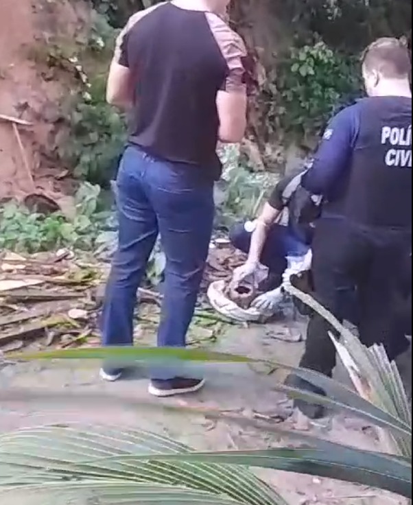 Crânio humano é encontrado em área de mata na Cidade Nova