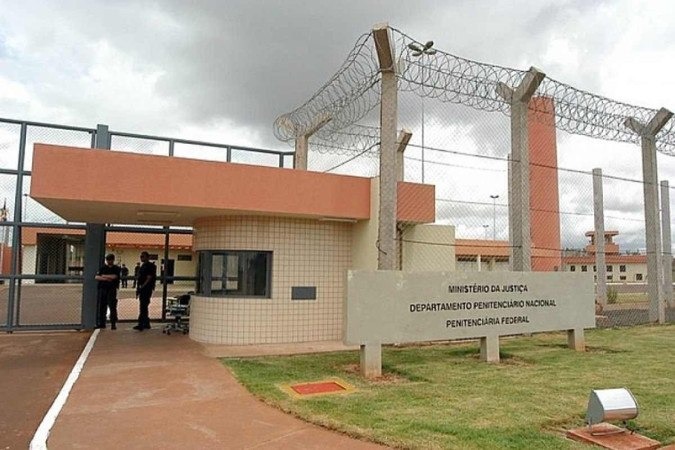 PF prende três suspeitos de ajudarem presos a fugir de presídio no RN
