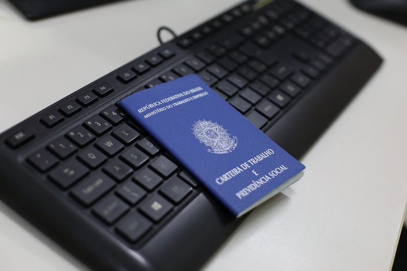 Sine Manaus oferta 160 vagas de emprego nesta terça; confira