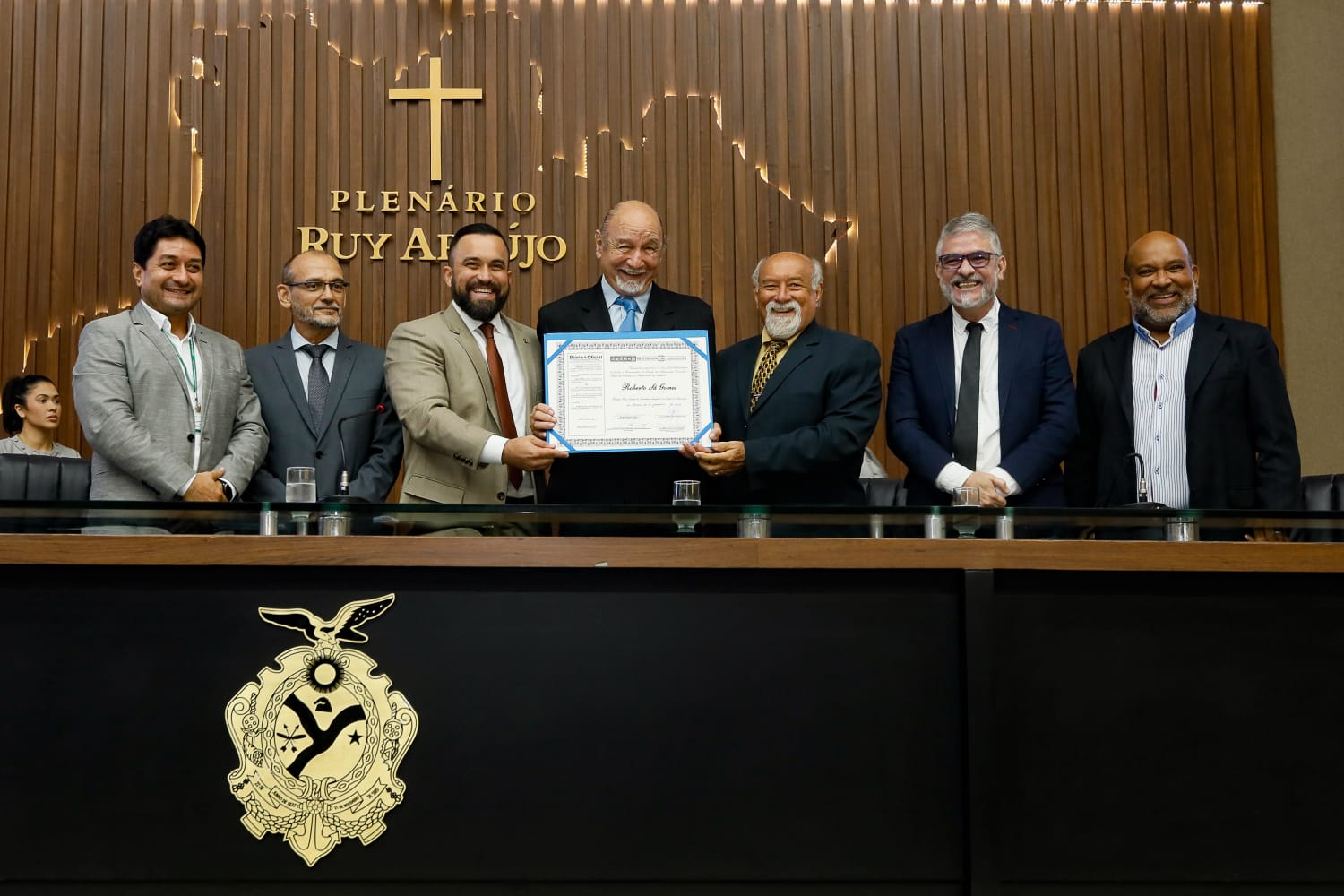 Músico e compositor ‘Beto Blue Birds’ recebe Título de Cidadão do Amazonas 