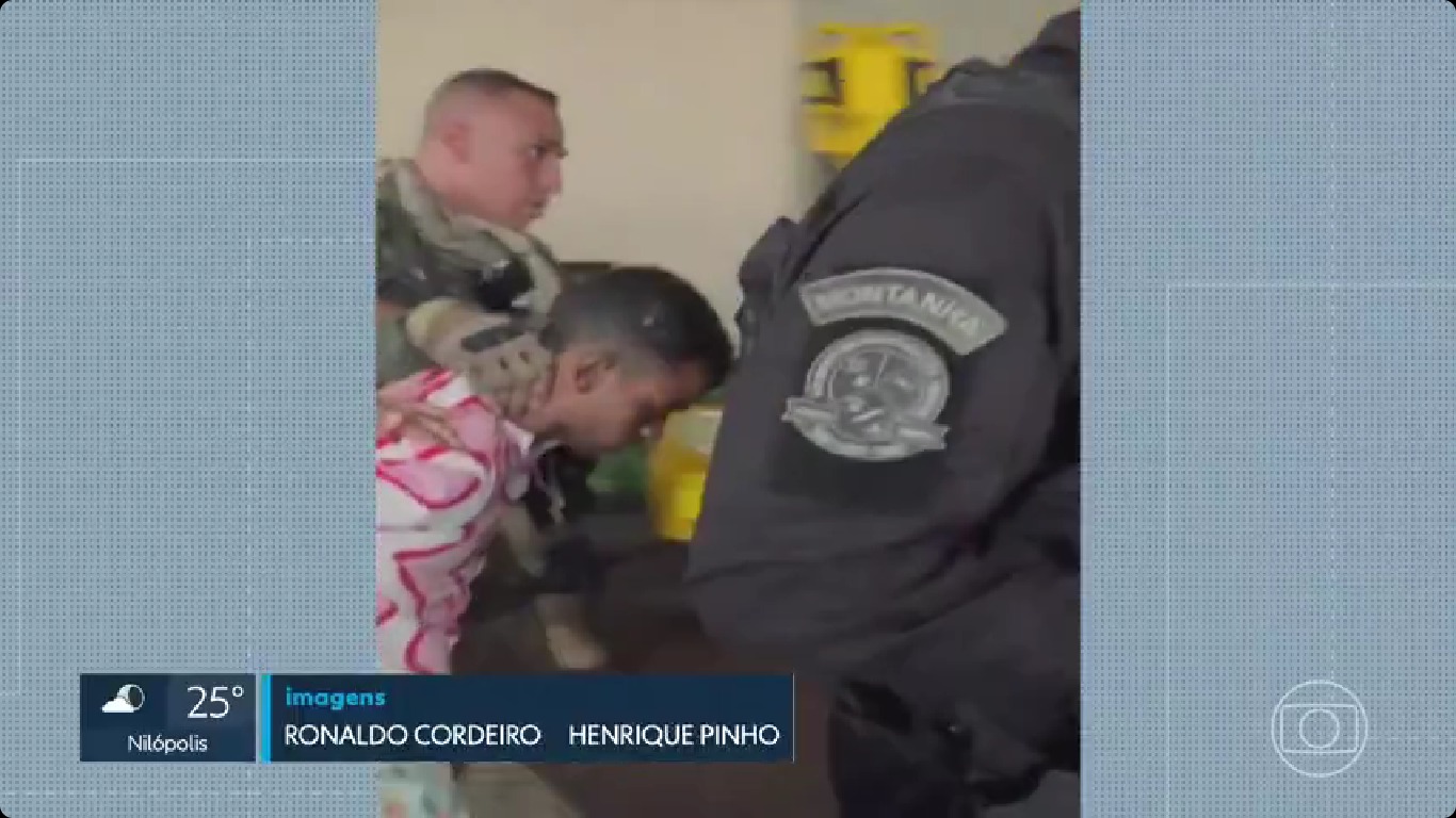 Sequestrador de ônibus fugia de facção e confundiu passageiro com policial