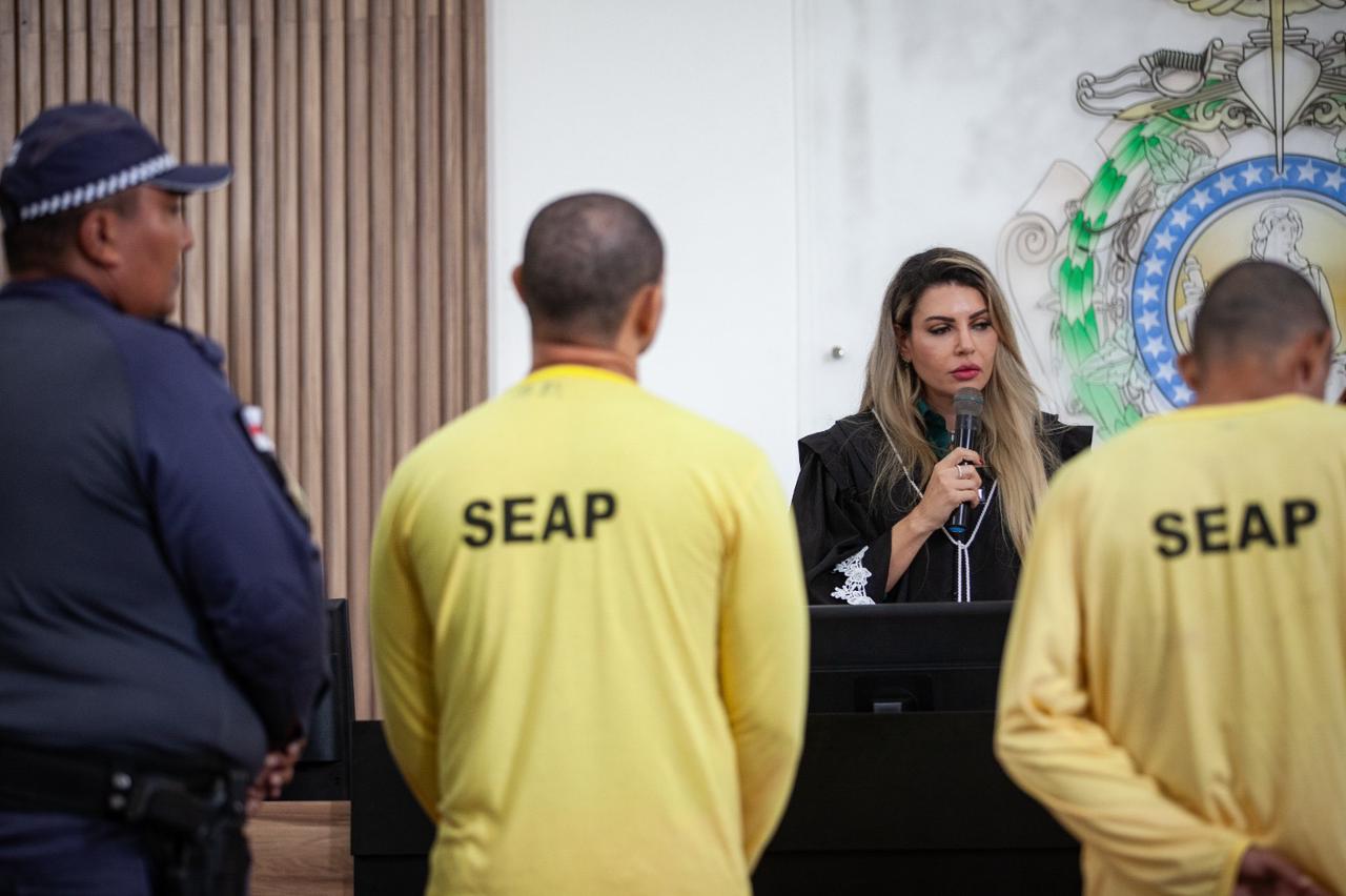 Dupla que matou agente penitenciário durante motim no Compaj é condenada