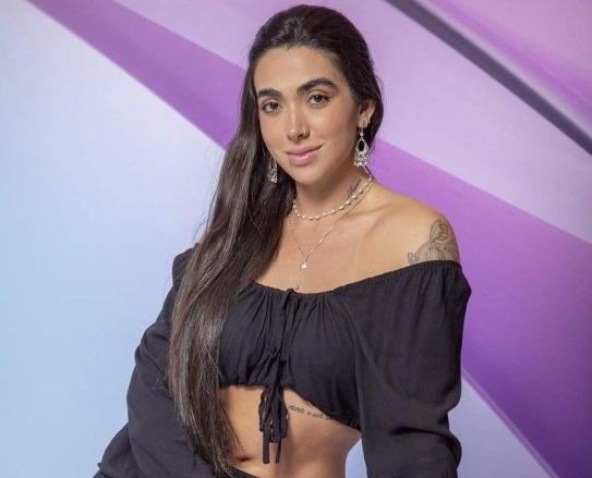No BBB24, Giovanna conta que conhece ex-jogador famoso: 'um gatão'